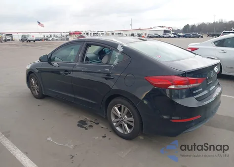 2017 Hyundai Elantra Se z USA, uszkodzony, nr VIN KMHD84LF4HU099603